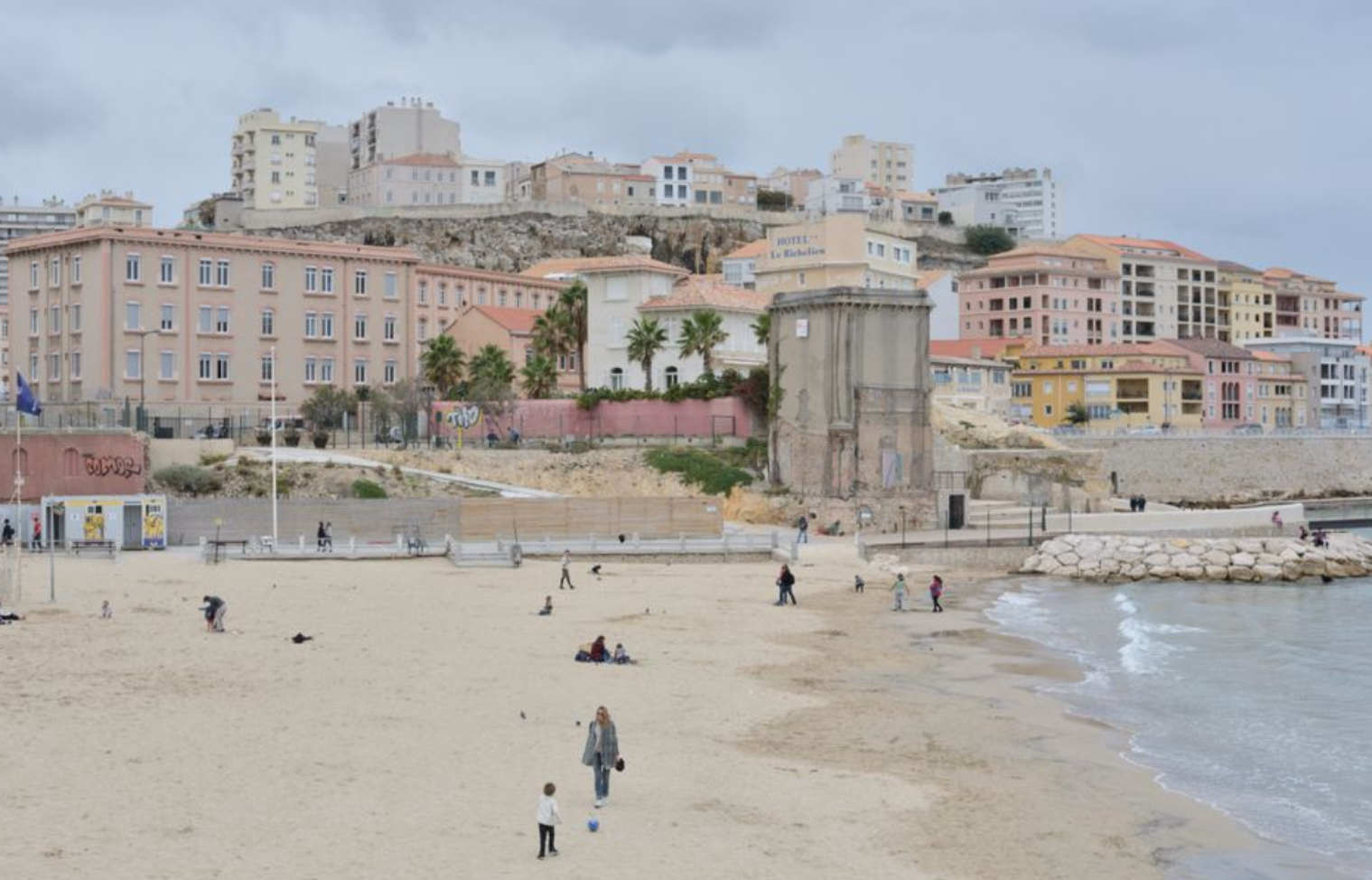 Photo de la plage des catalans