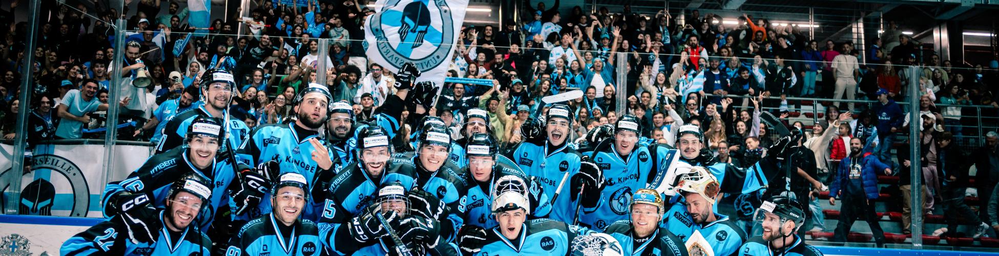 photo d'un gardien de but de hockey sur glace